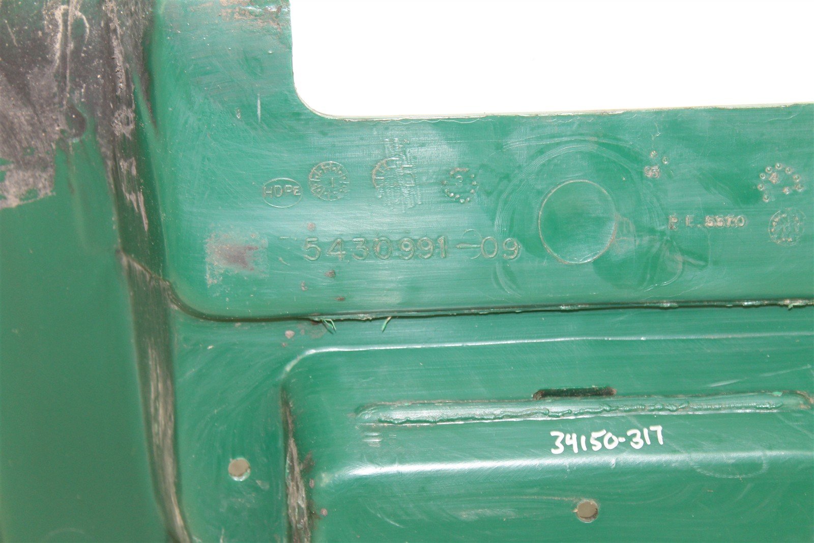 1995 Polaris Magnum 425 2x4 Front & Rear Fender Plastics 34150