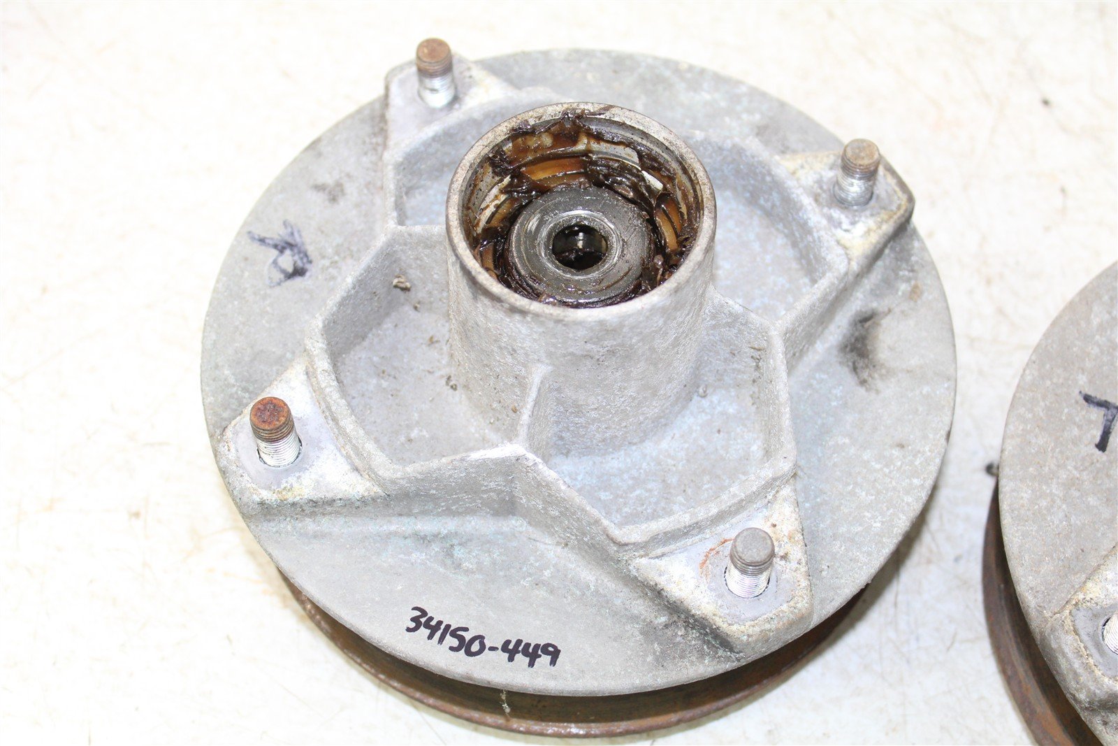1995 Polaris Magnum 425 2x4 Front Hubs Brake Rotors 34150
