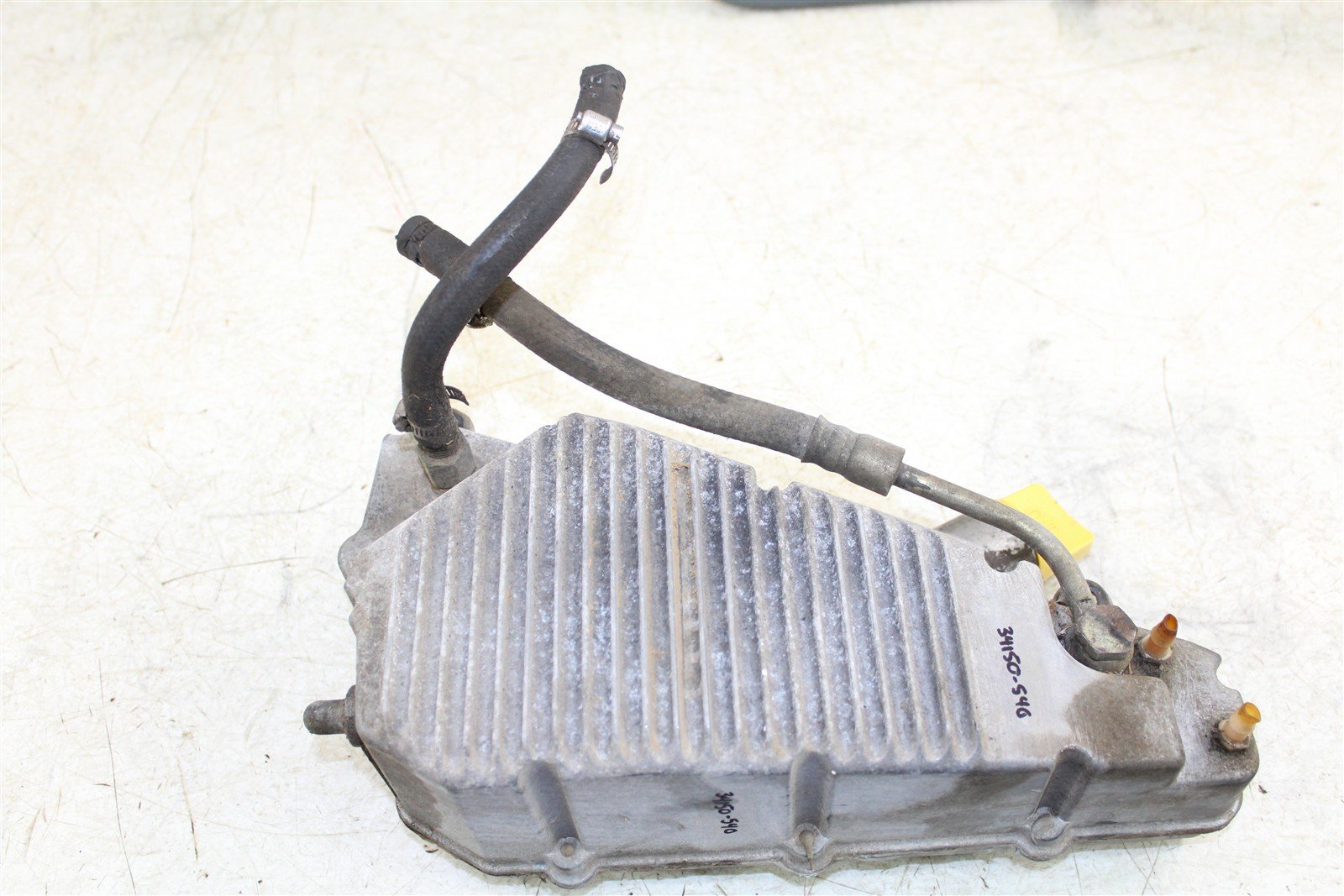 1995 Polaris Magnum 425 2x4 Oil Tank w/ Lines 34150