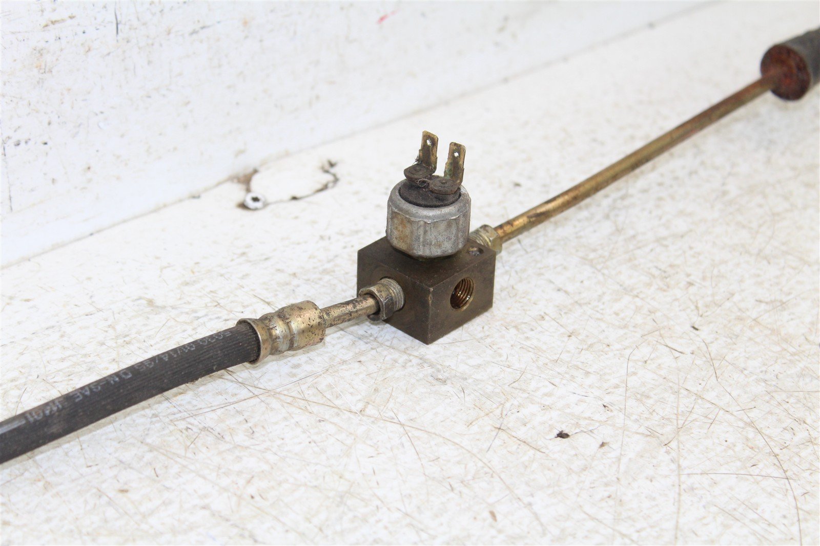 1995 Polaris Magnum 425 2x4 Front Brake Hose Line 34150