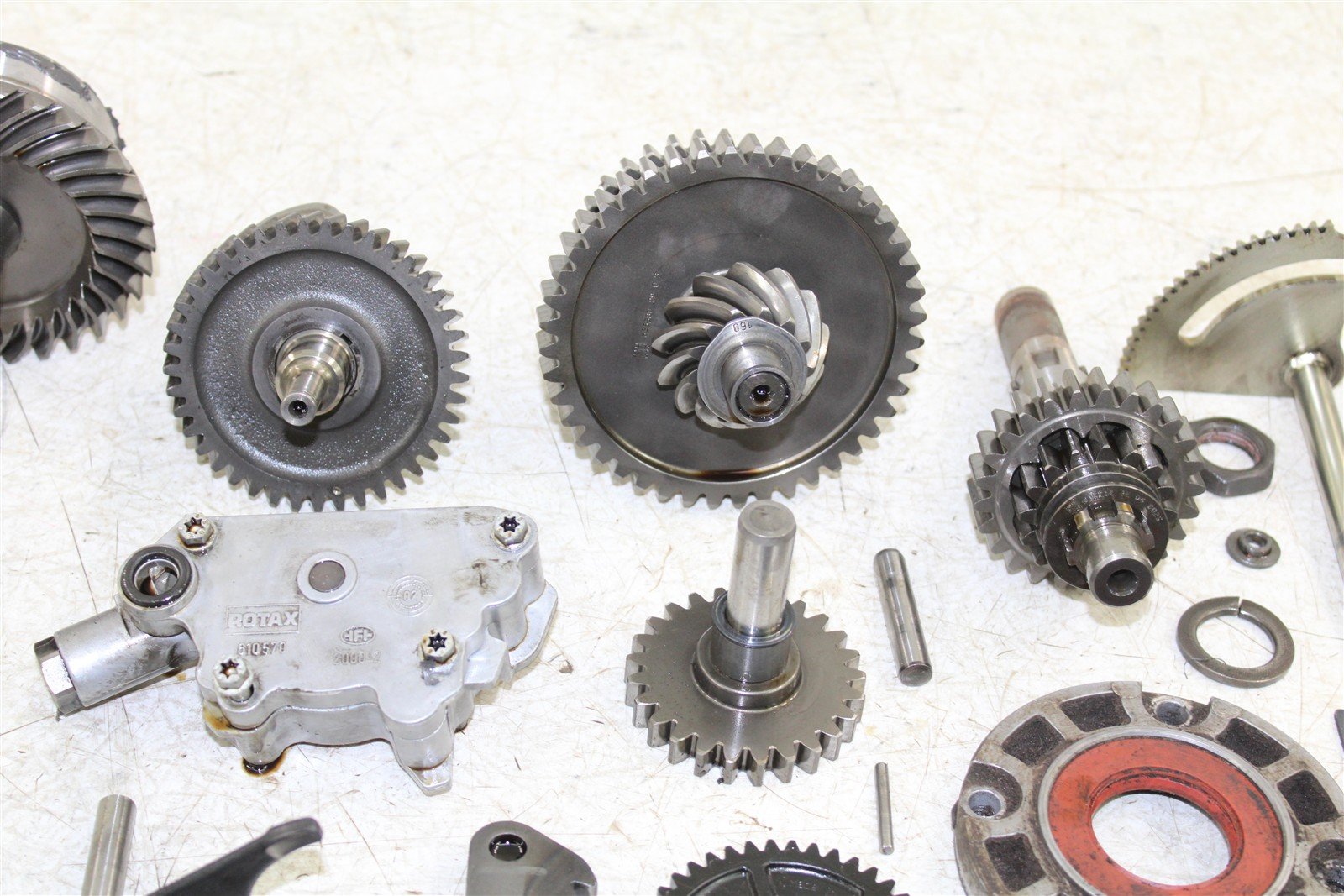 2004 Can Am Outlander 400 4x4 Transmission Gears Shift Shaft Forks Drum 03511