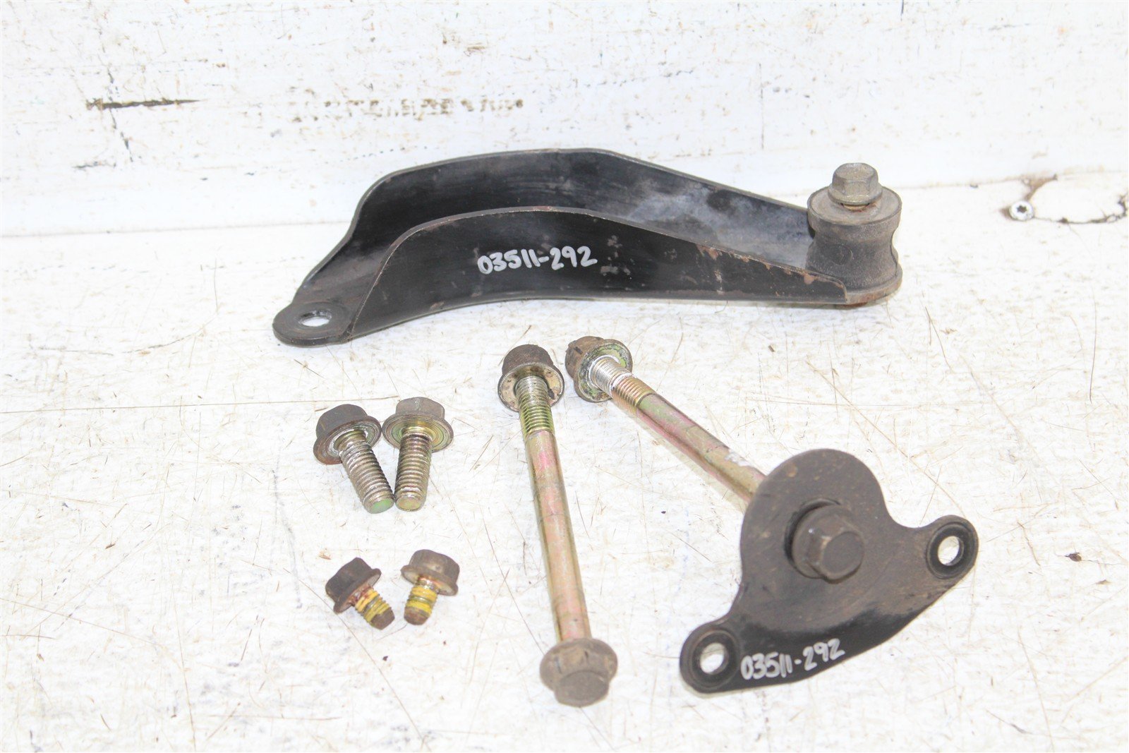 2004 Can Am Outlander 400 4x4 Engine Mounts Motor Brackets 03511