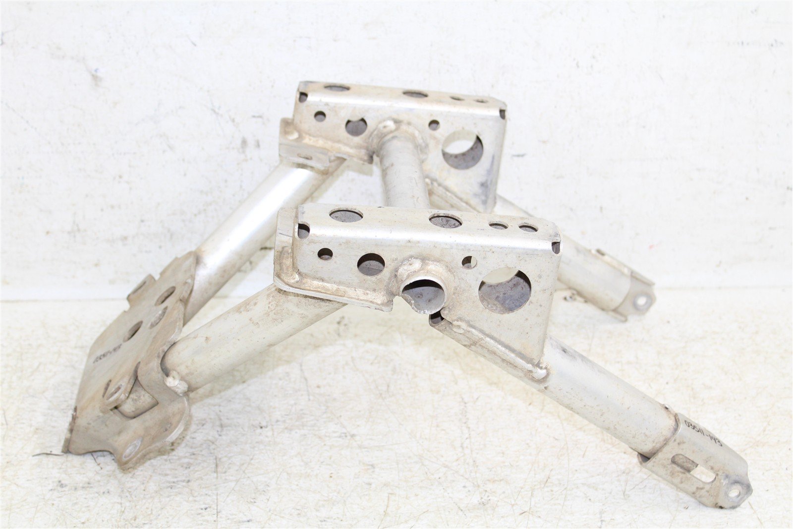 2004 Can Am Outlander 400 4x4 Front Bumper Frame Mount 03511