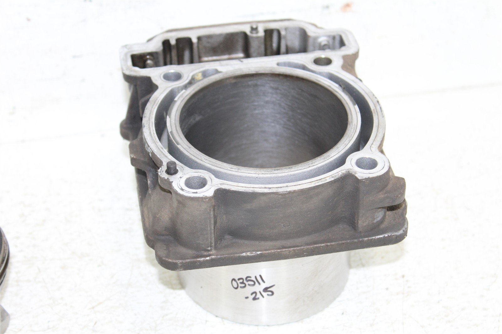 2004 Can Am Outlander 400 4x4 Engine Cylinder Jug w/ Piston 03511