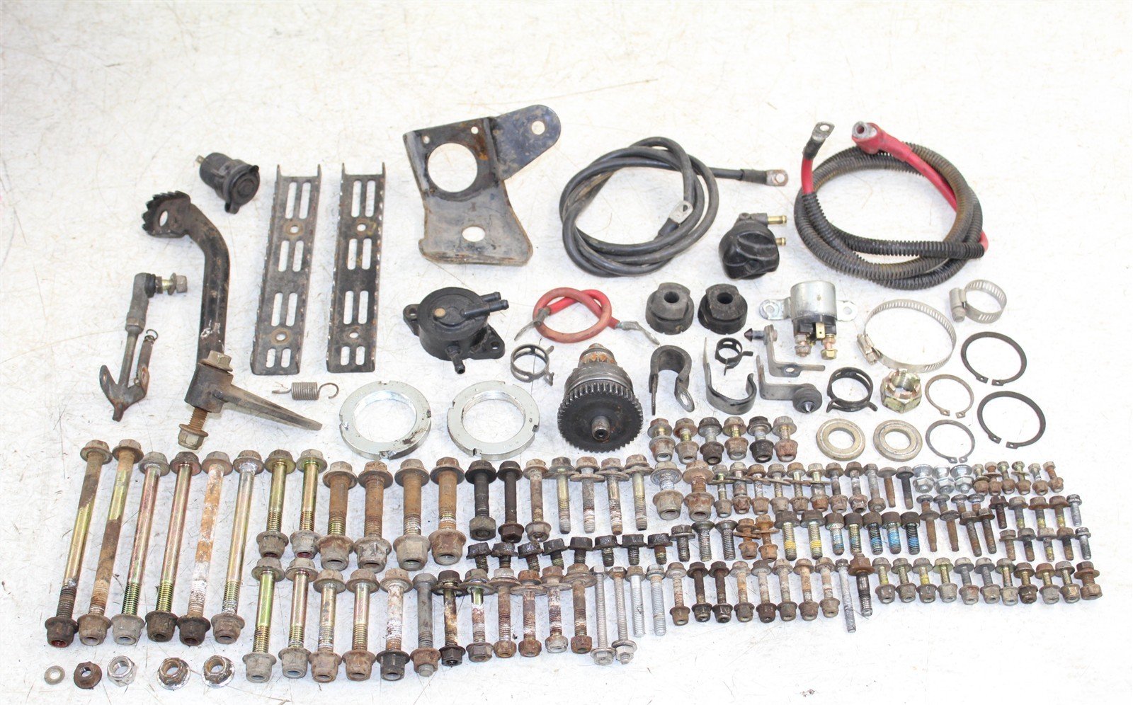2004 Can Am Outlander 400 4x4 Chassis Bolt Kit Hardware 03511