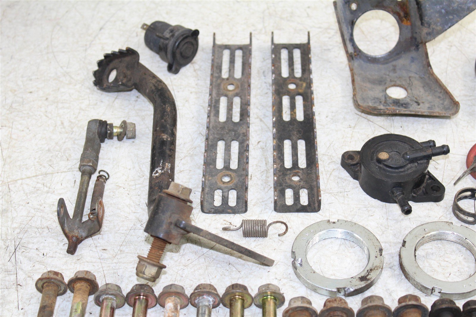 2004 Can Am Outlander 400 4x4 Chassis Bolt Kit Hardware 03511