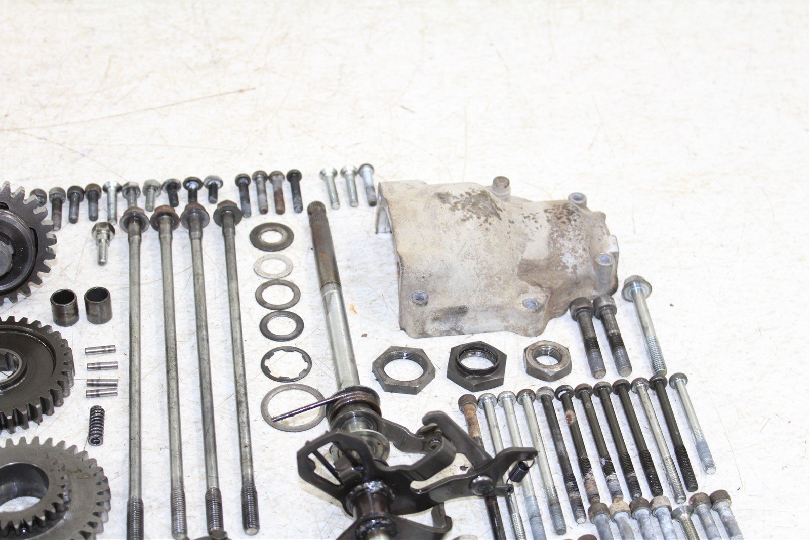 1987 Yamaha Moto4 225 Transmission Gears Shift Output Shaft Forks Drum 50111