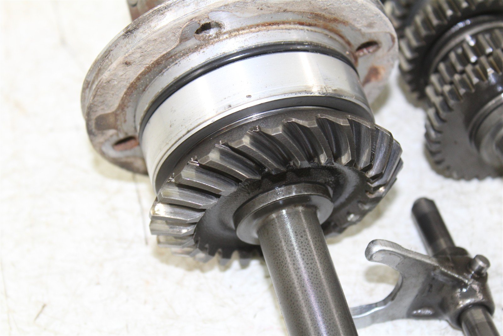 1987 Yamaha Moto4 225 Transmission Gears Shift Output Shaft Forks Drum 50111