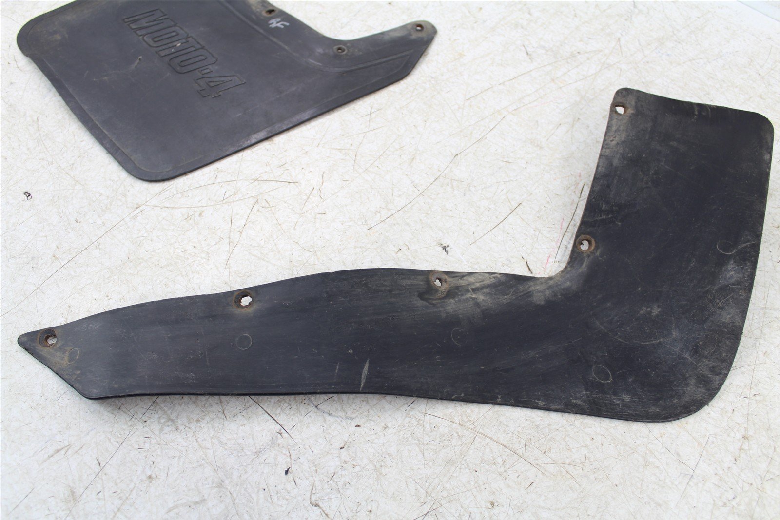 1987 Yamaha Moto4 225 Front Mud Flap Deflector Shield 50111