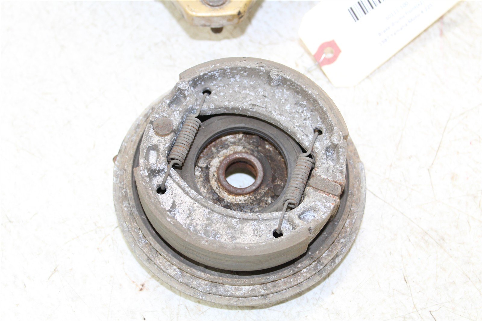1987 Yamaha Moto4 225 Front Brake Drums Backing Plate Panel Hubs Set 50111
