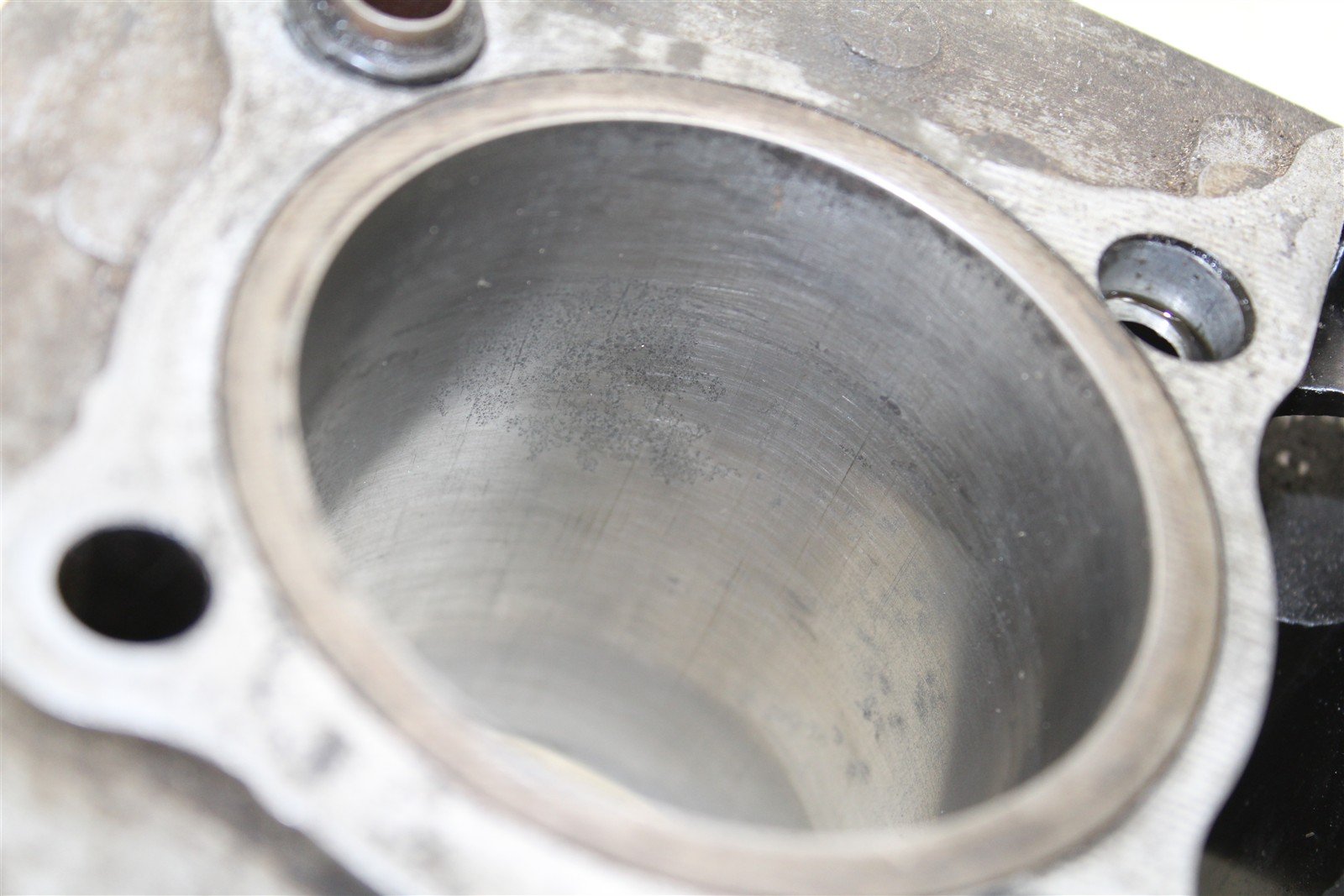 1987 Yamaha Moto4 225 Engine Cylinder Jug w/ Piston 50111