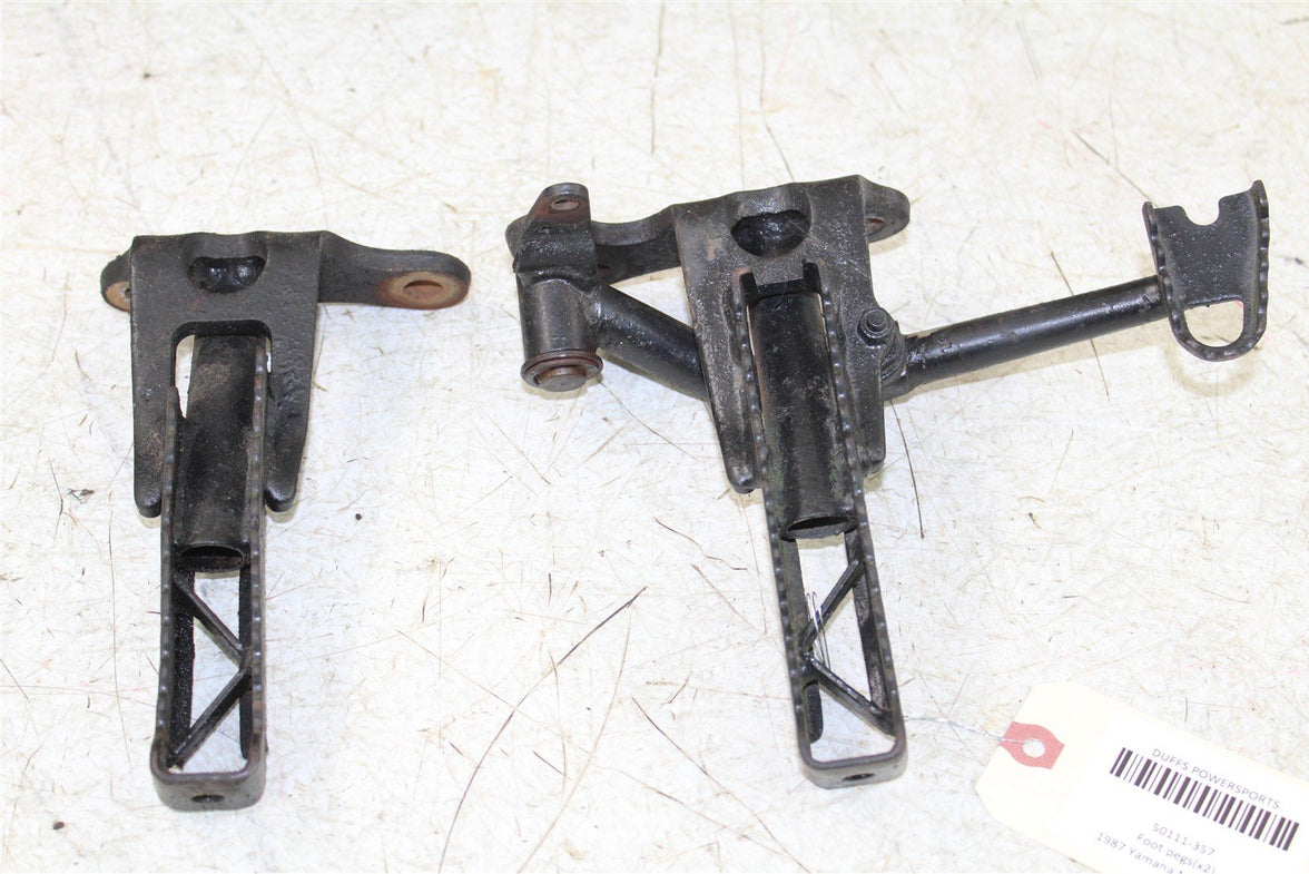1987 Yamaha Moto4 225 Foot Pegs Rests Set Left Right 50111