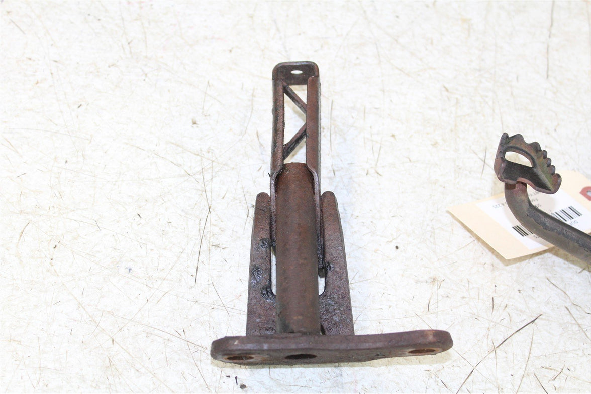 1987 Yamaha Moto4 225 Foot Pegs Rests Set Left Right 50111