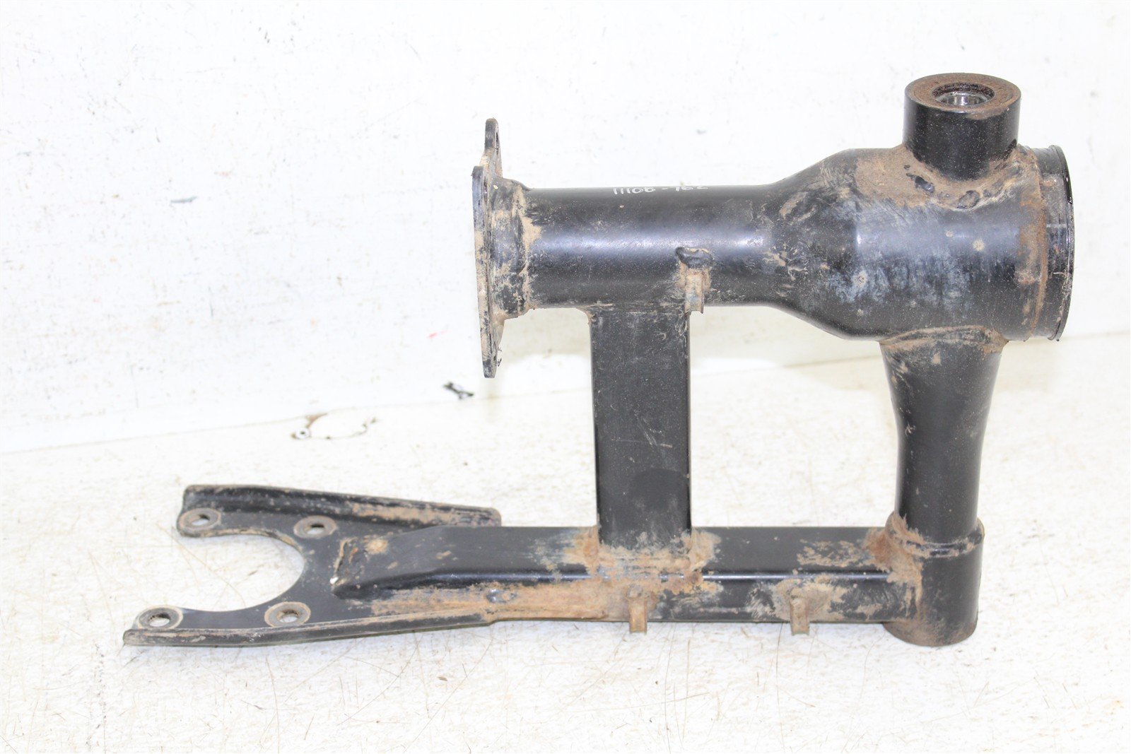 2001 Honda Foreman Rubicon 500 FA Swing Arm 11108