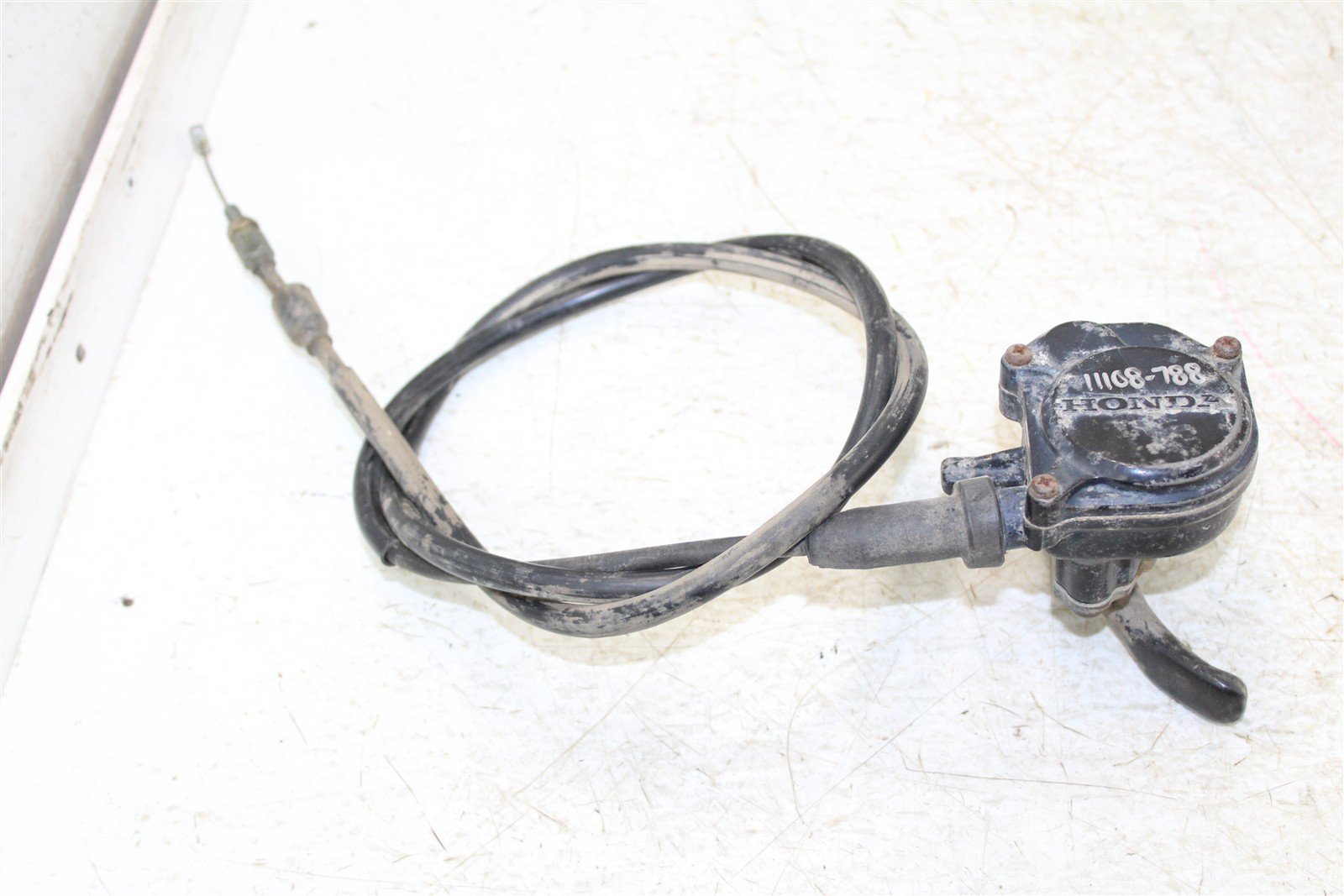 2001 Honda Foreman Rubicon 500 FA Throttle Lever Housing w/ Cable 11108
