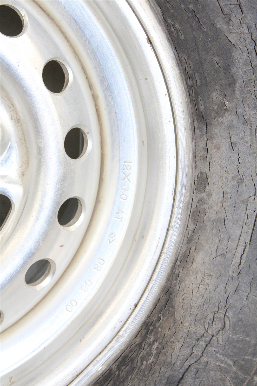 2001 Honda Foreman Rubicon 500 FA Front Wheel Set Rims 11108