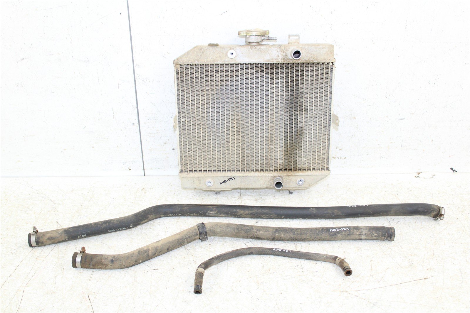 2001 Honda Foreman Rubicon 500 FA Radiator w/ Coolant Hoses 11108