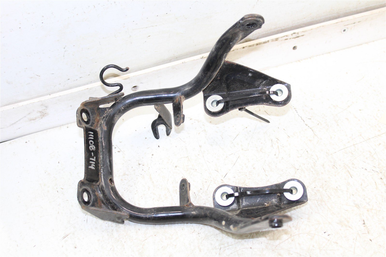 2001 Honda Foreman Rubicon 500 FA Headlight Speedometer Mount Frame 11108