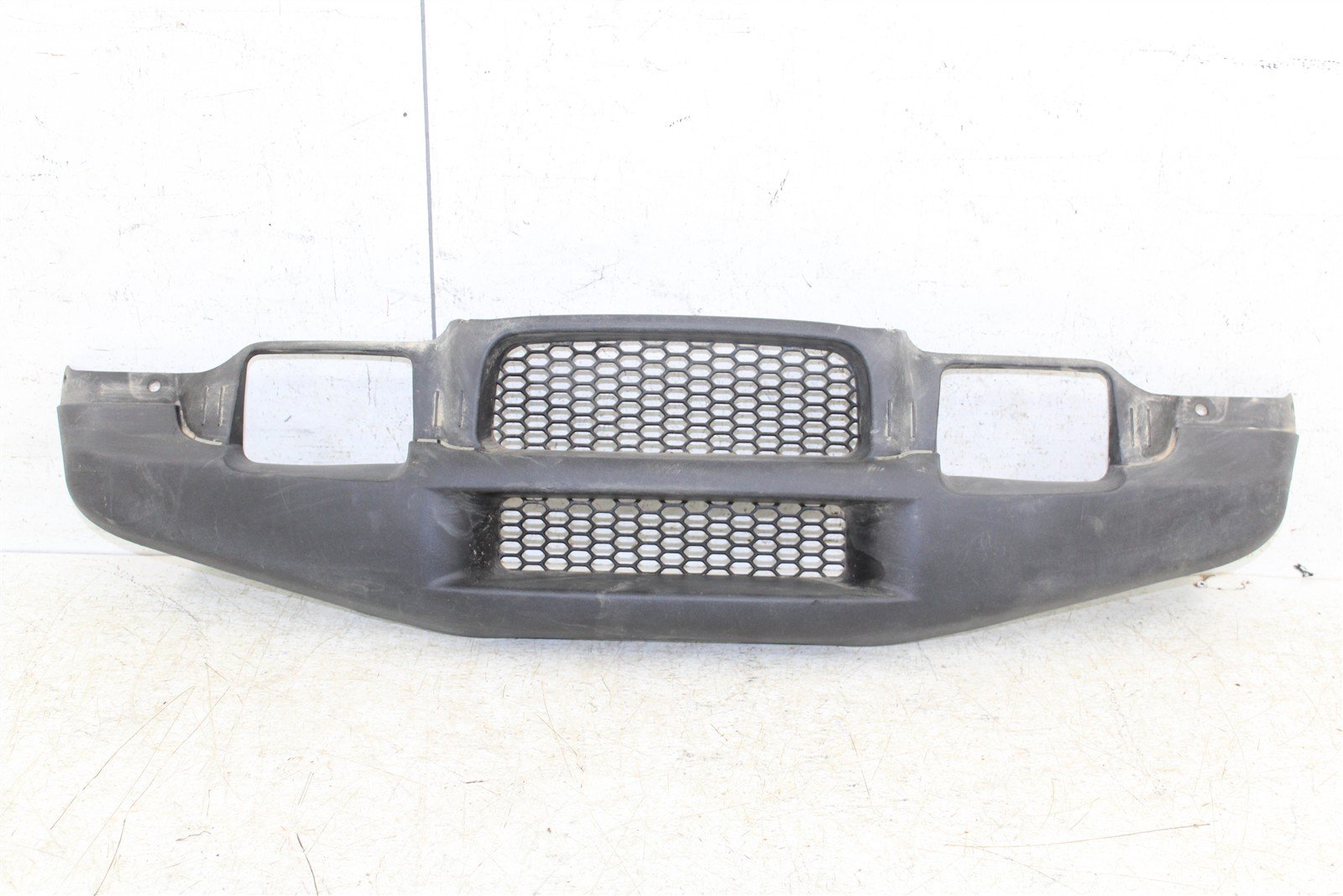 2001 Honda Foreman Rubicon 500 FA Front Bumper Grille Guard Plastic 11108