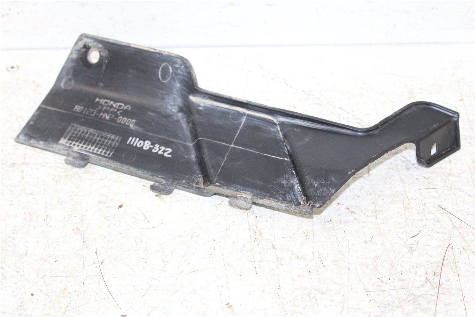 2001 Honda Foreman Rubicon 500 FA Right Lower Engine Plastic Side Panel 11108