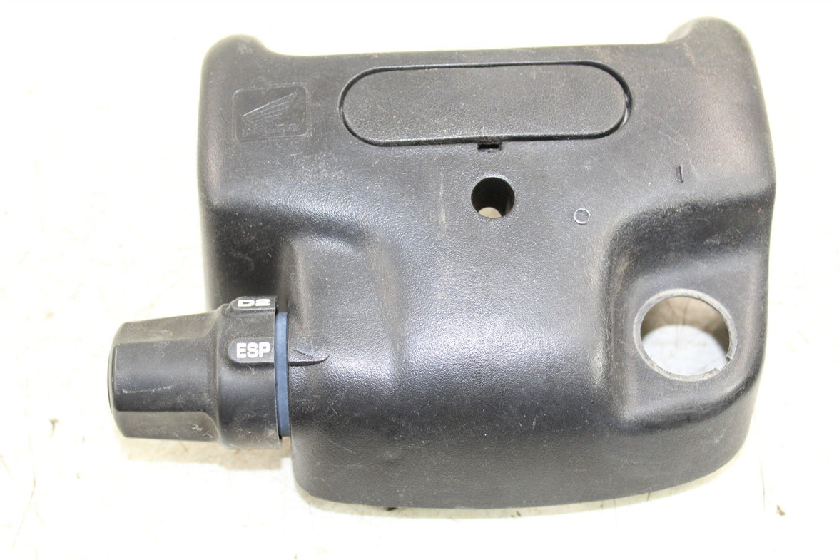 2001 Honda Foreman Rubicon 500 FA Handlebar Cover w/ Mode Select Switch 11108