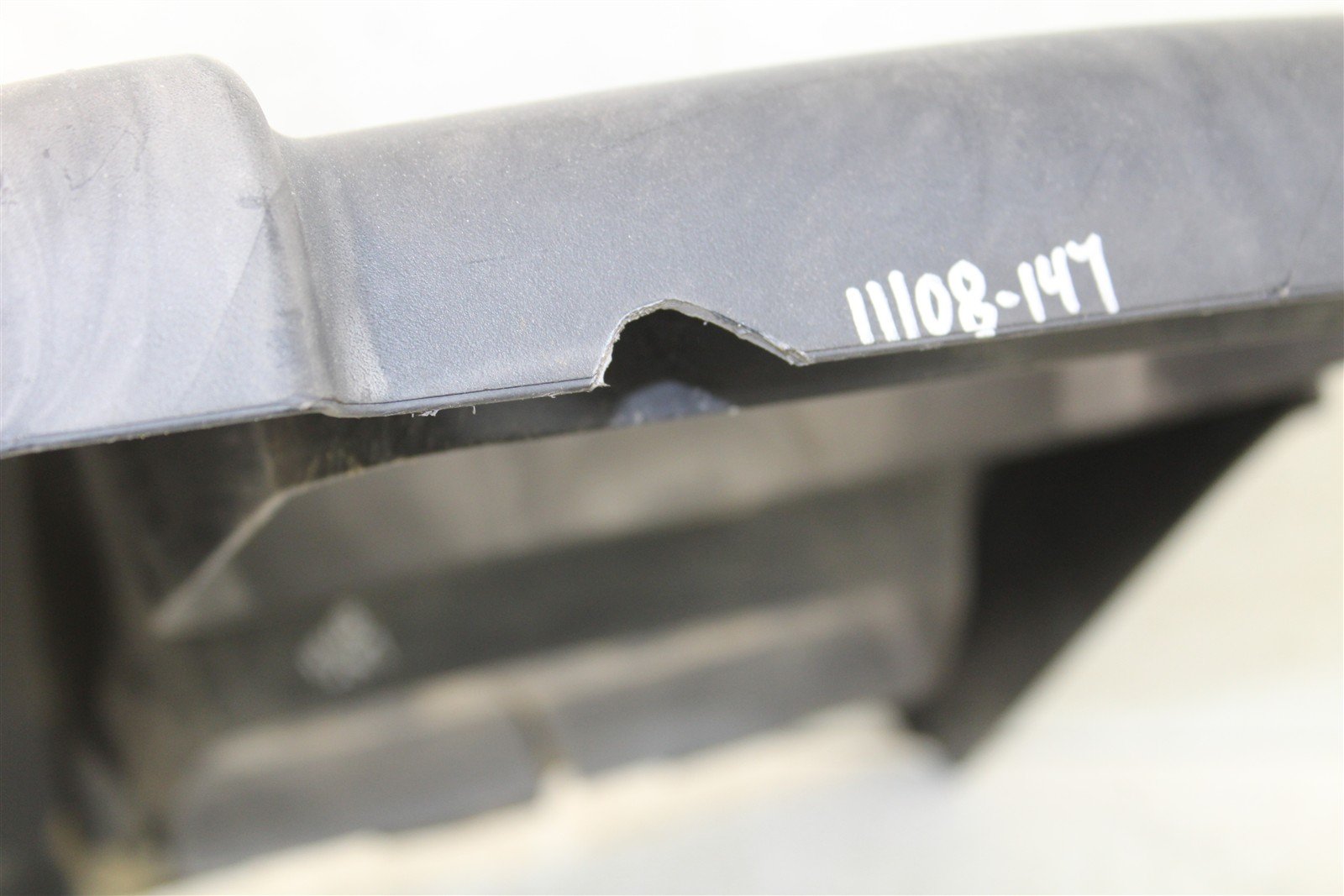 2001 Honda Foreman Rubicon 500 FA Front Bumper Guard Cover 11108