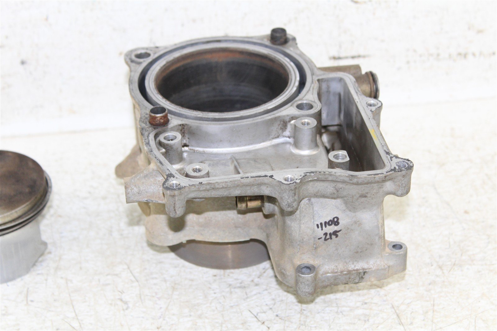 2001 Honda Foreman Rubicon 500 FA Engine Cylinder Jug w/ Piston 11108