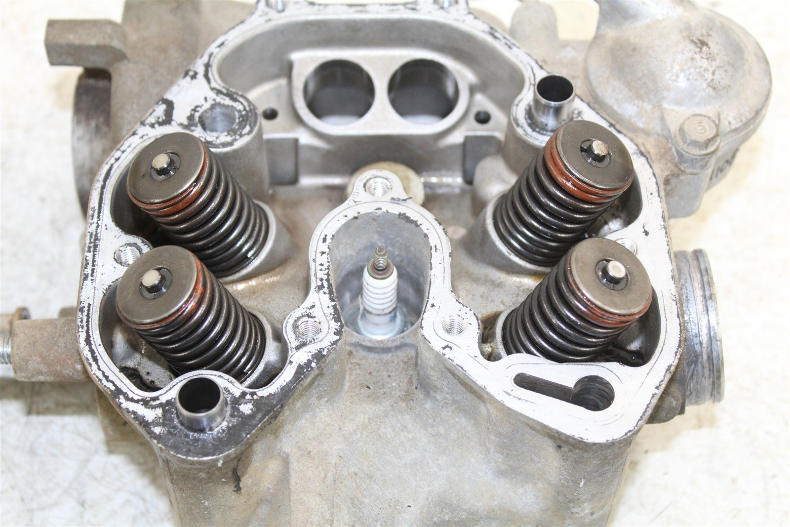 2001 Honda Foreman Rubicon 500 FA Cylinder Head Valve Cover Rocker Arms 11108