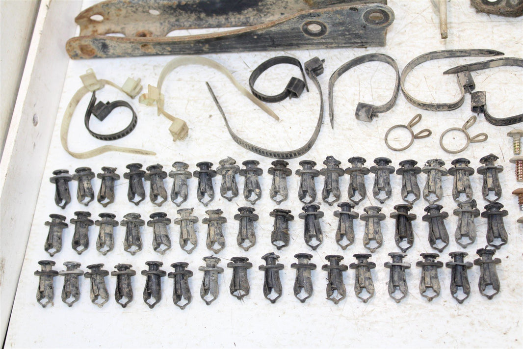 2001 Honda Foreman Rubicon 500 FA Chassis Bolt Kit Hardware Mount Bracket 11108