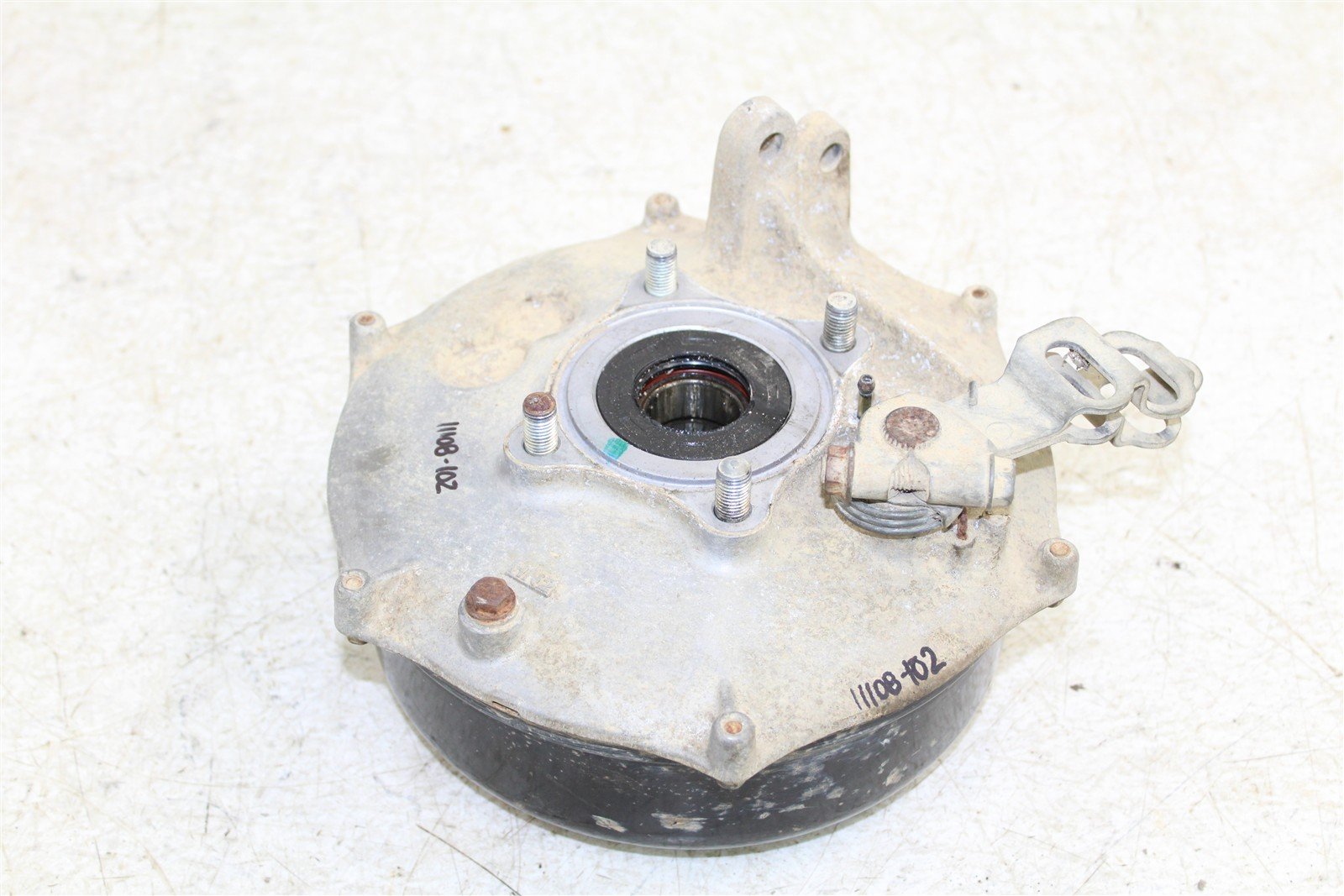 2001 Honda Foreman Rubicon 500 FA Rear Brake Drum Backing Plate Panel Hub 11108
