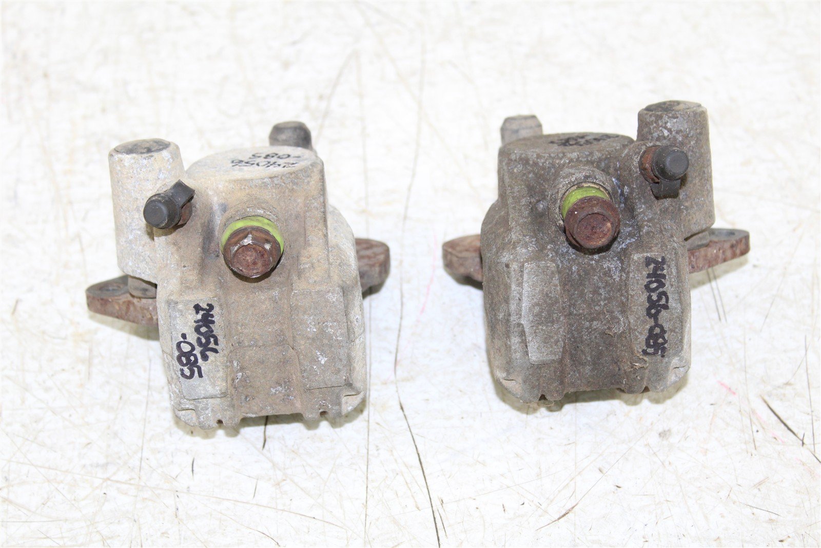 2001 Kawasaki Prairie 300 4x4 Front Brake Calipers Set Left Right 24056