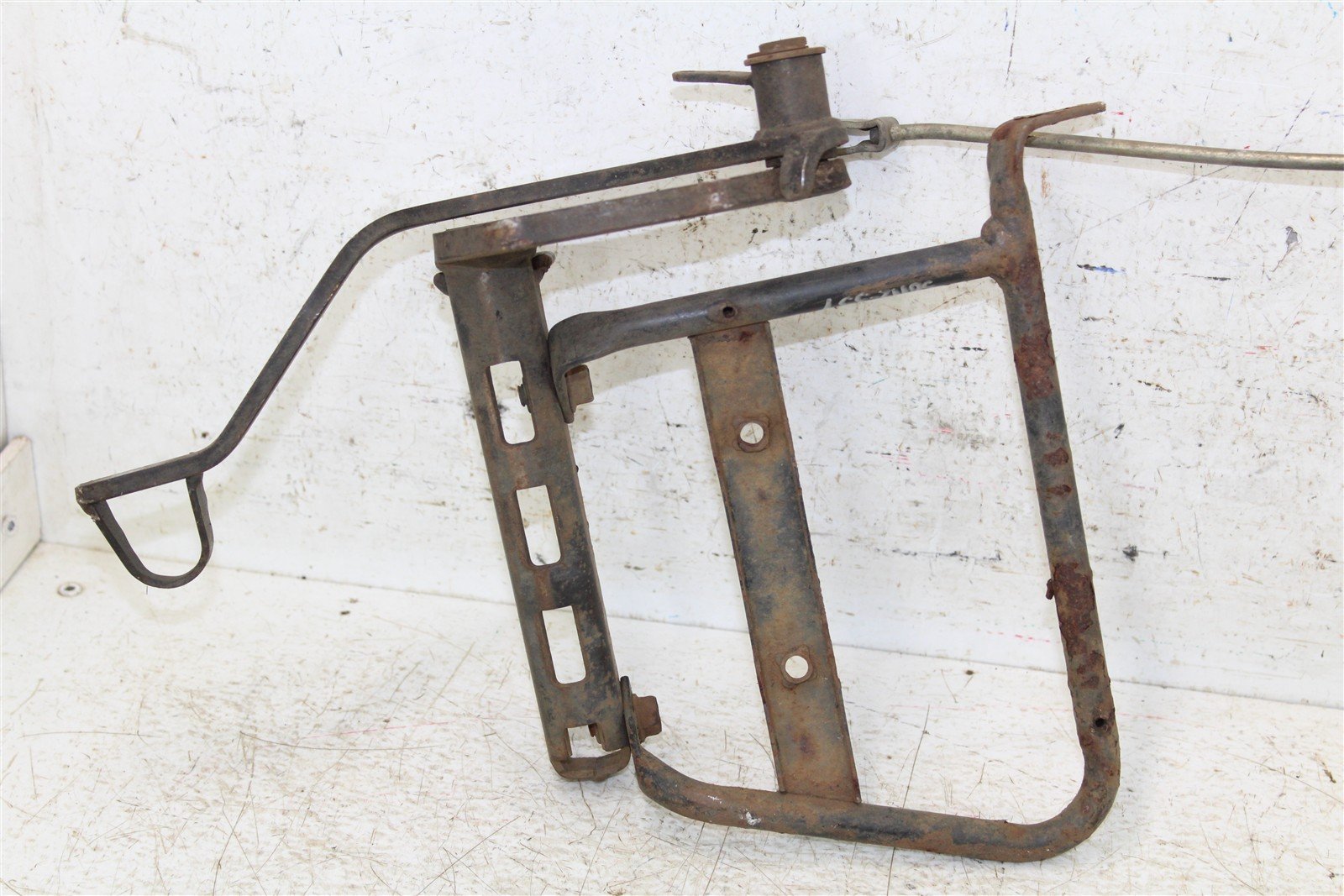 2000 Yamaha Big Bear 400 4x4 Right Foot Peg w/ Brake Pedal & Push Rod 50112