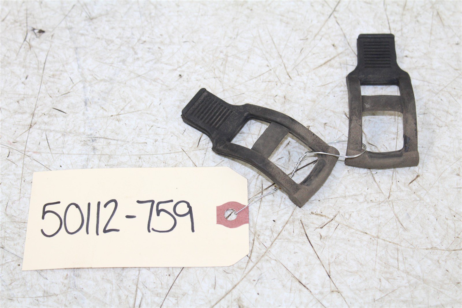 2000 Yamaha Big Bear 400 4x4 Rear Storage Tool Box Container Straps 50112