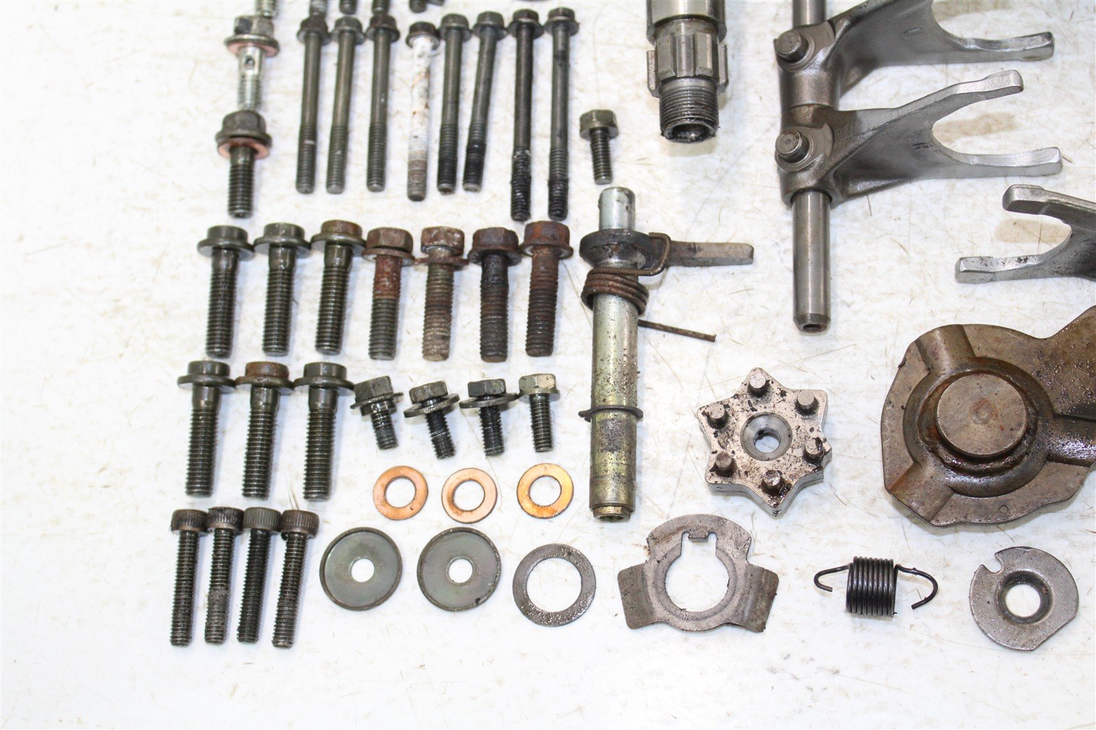 2000 Yamaha Big Bear 400 4x4 Transmission Gears Shift Shaft Forks Drum 50112
