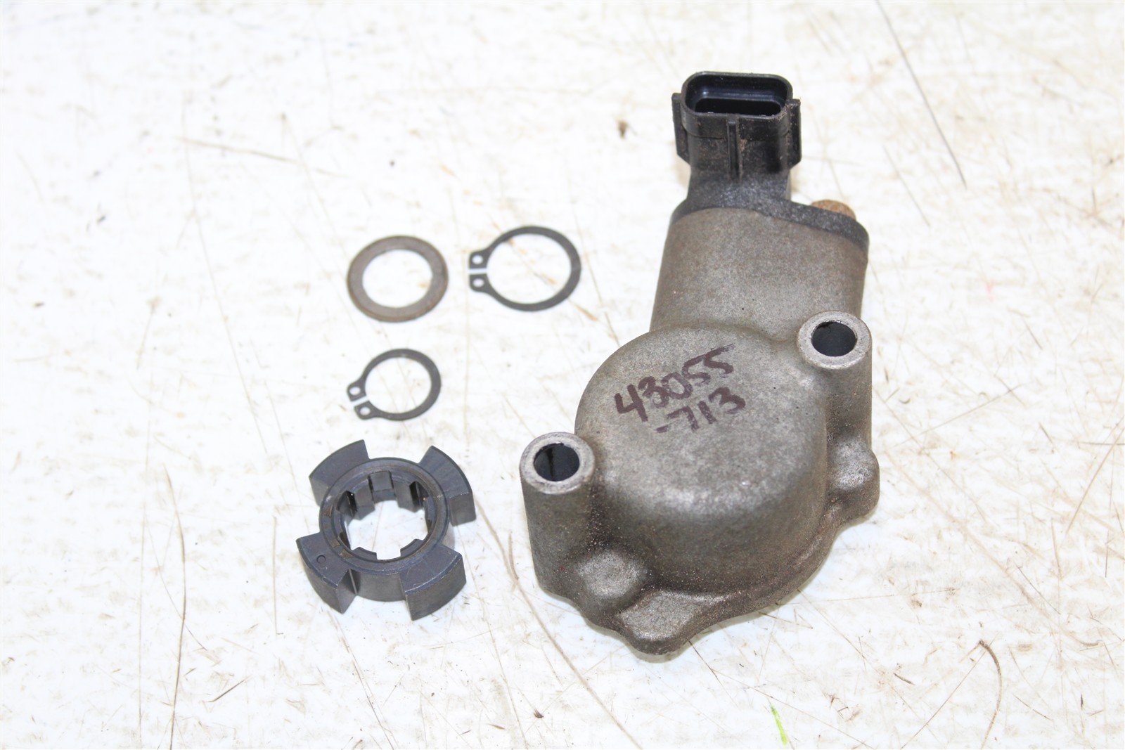 2007 Suzuki Vinson 500 4x4 Speedometer Speed Sensor 43055