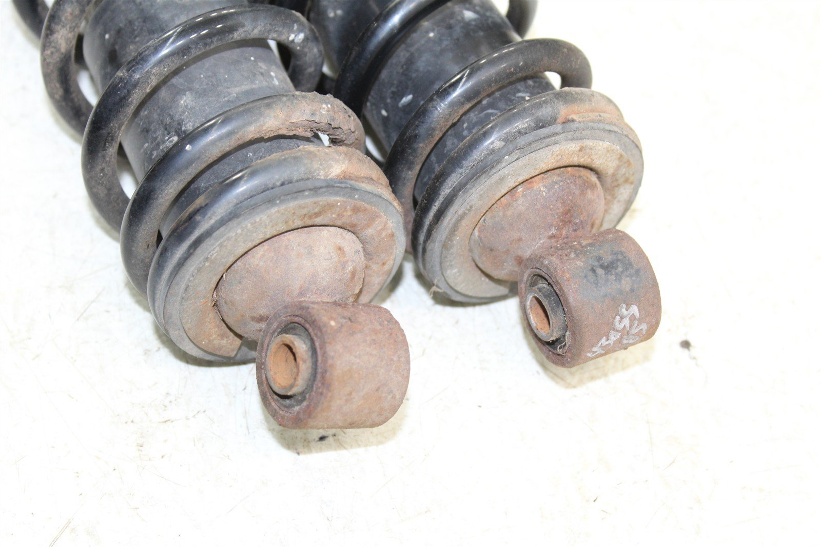 2007 Suzuki Vinson 500 4x4 Front Shocks Spring Absorber Left Right 43055
