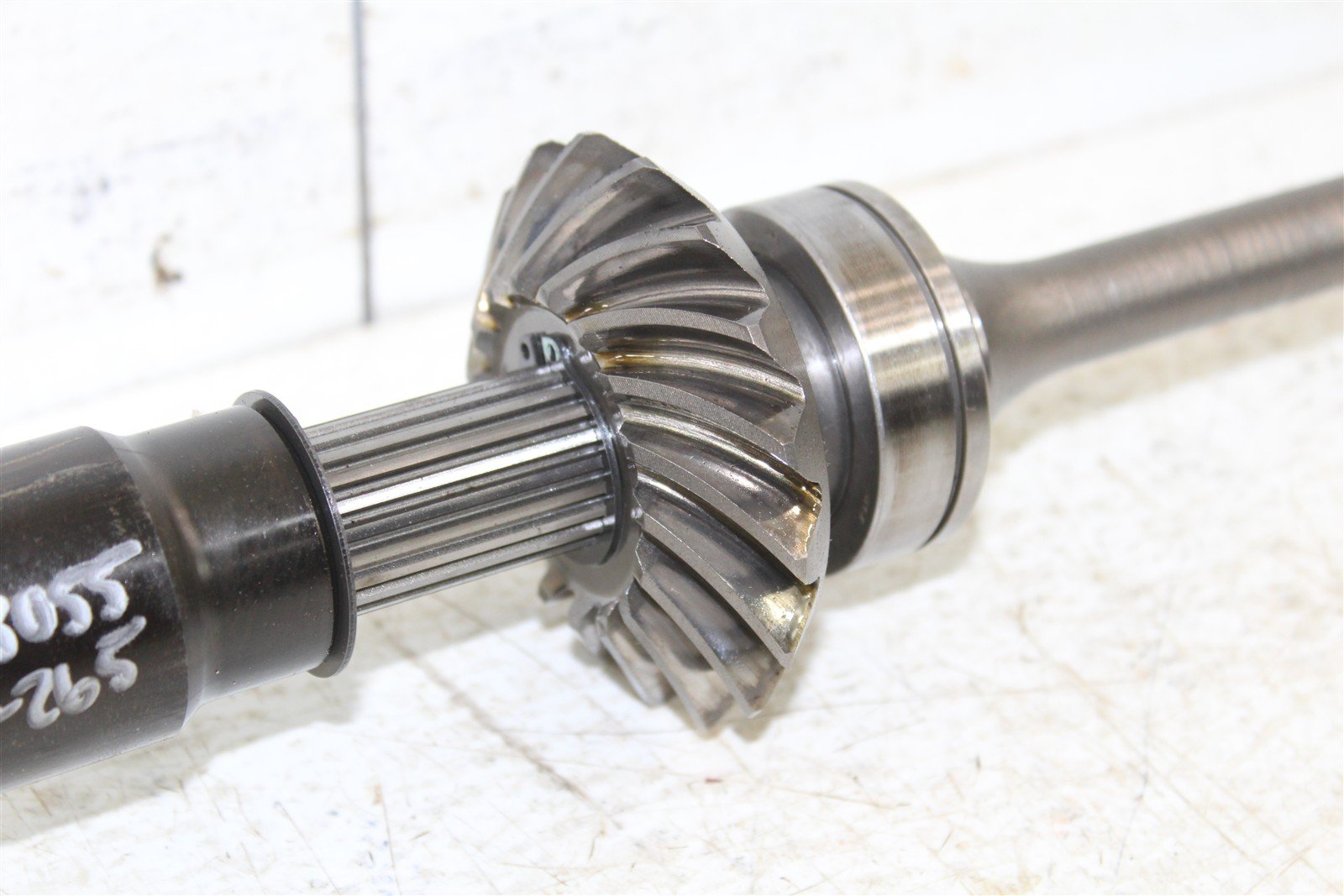 2007 Suzuki Vinson 500 4x4 Center Through Drive Shaft Output Bevel Gear 43055