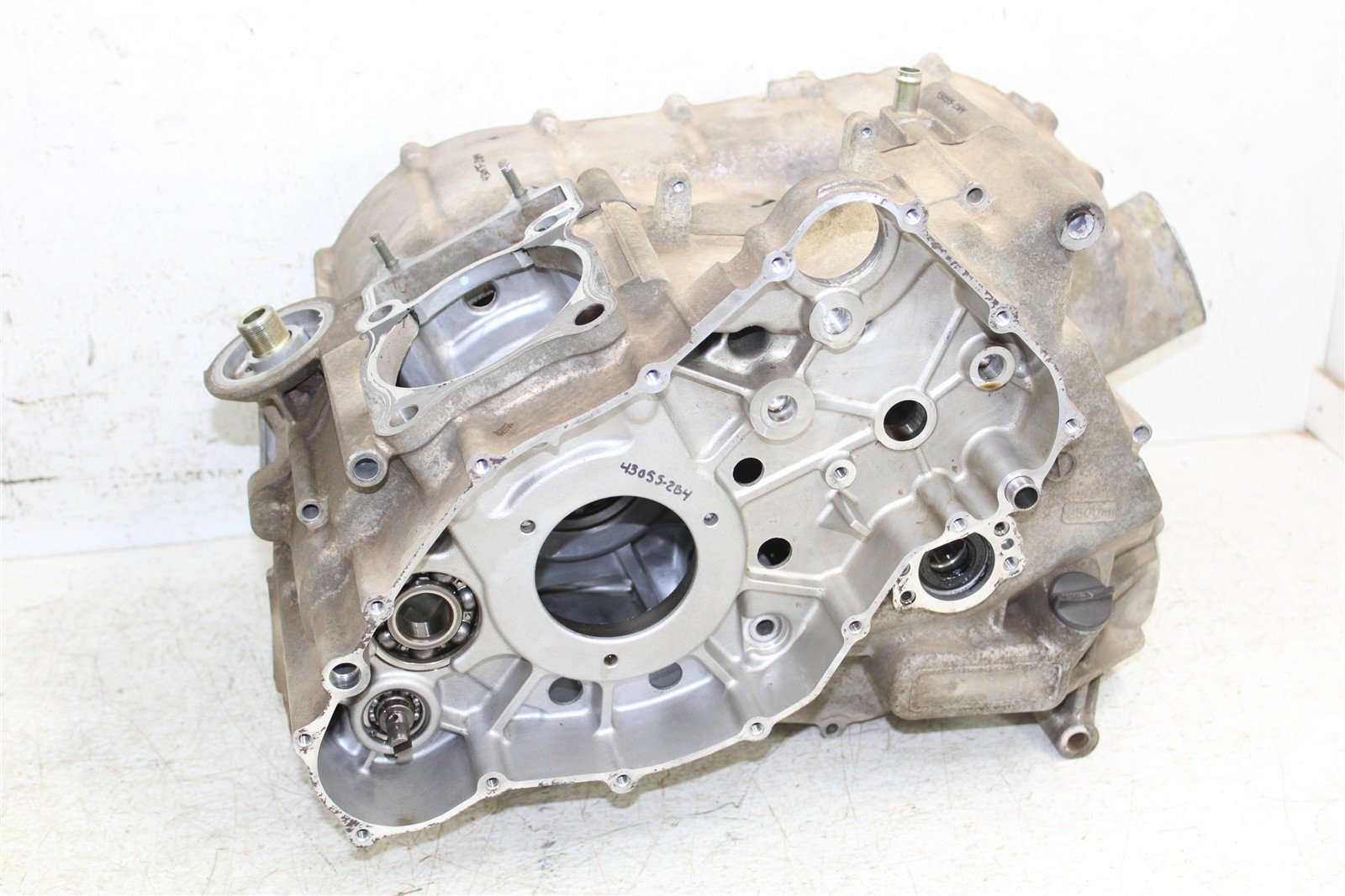 2007 Suzuki Vinson 500 4x4 Engine Cases Crankcase LTA Left Right 43055