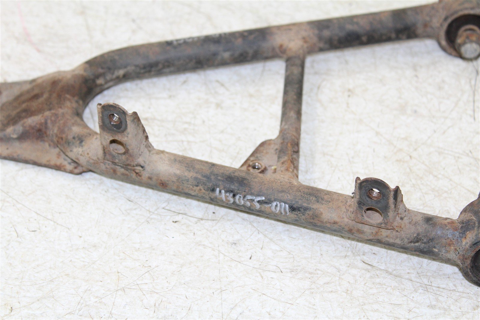 2007 Suzuki Vinson 500 4x4 Front Right Control A Arms Upper Lower 43055