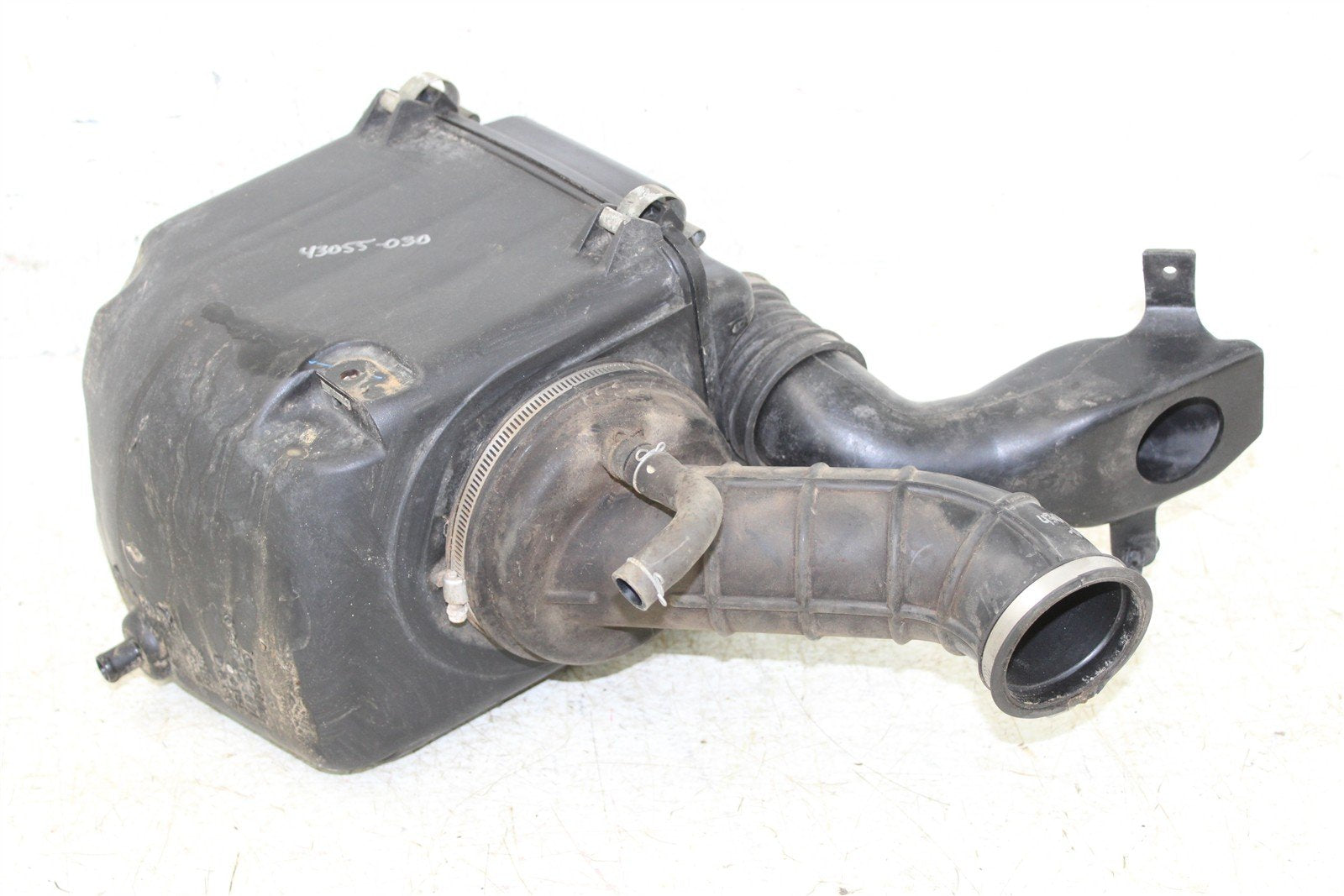 2007 Suzuki Vinson 500 4x4 Air Box Intake Housing Boot Filter Cage 43055
