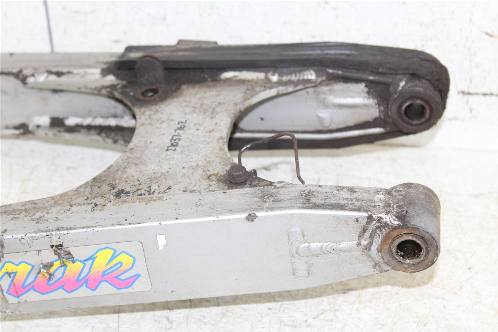 1995 Kawasaki KLR 650 Swingarm Swing Arm 27037