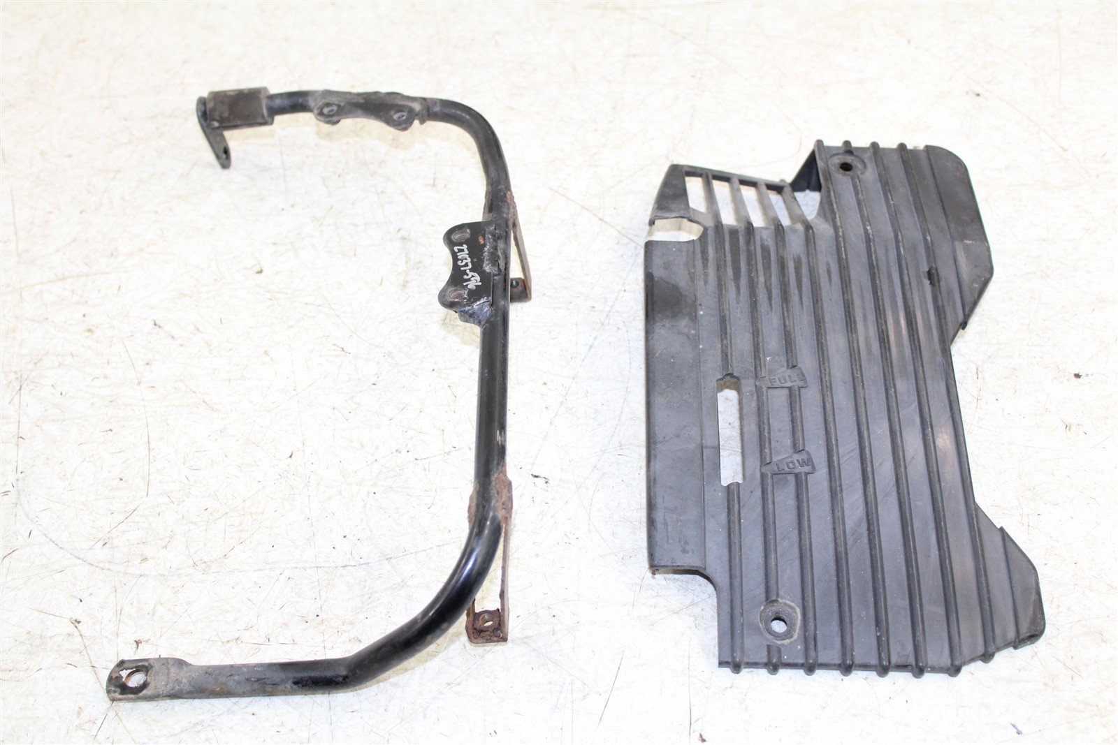 1995 Kawasaki KLR 650 Coolant Overflow Tank Reservoir Mount Stay Bracket 27037