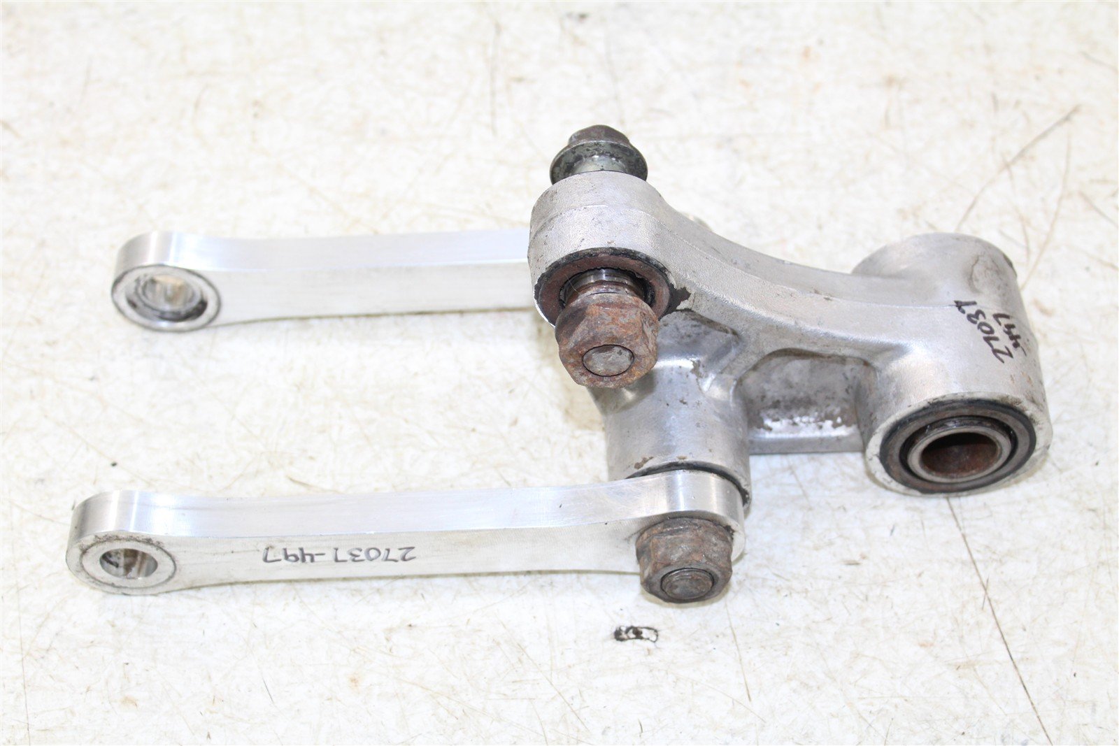 1995 Kawasaki KLR 650 Linkage Suspension Link Rear Relay Arm 27037