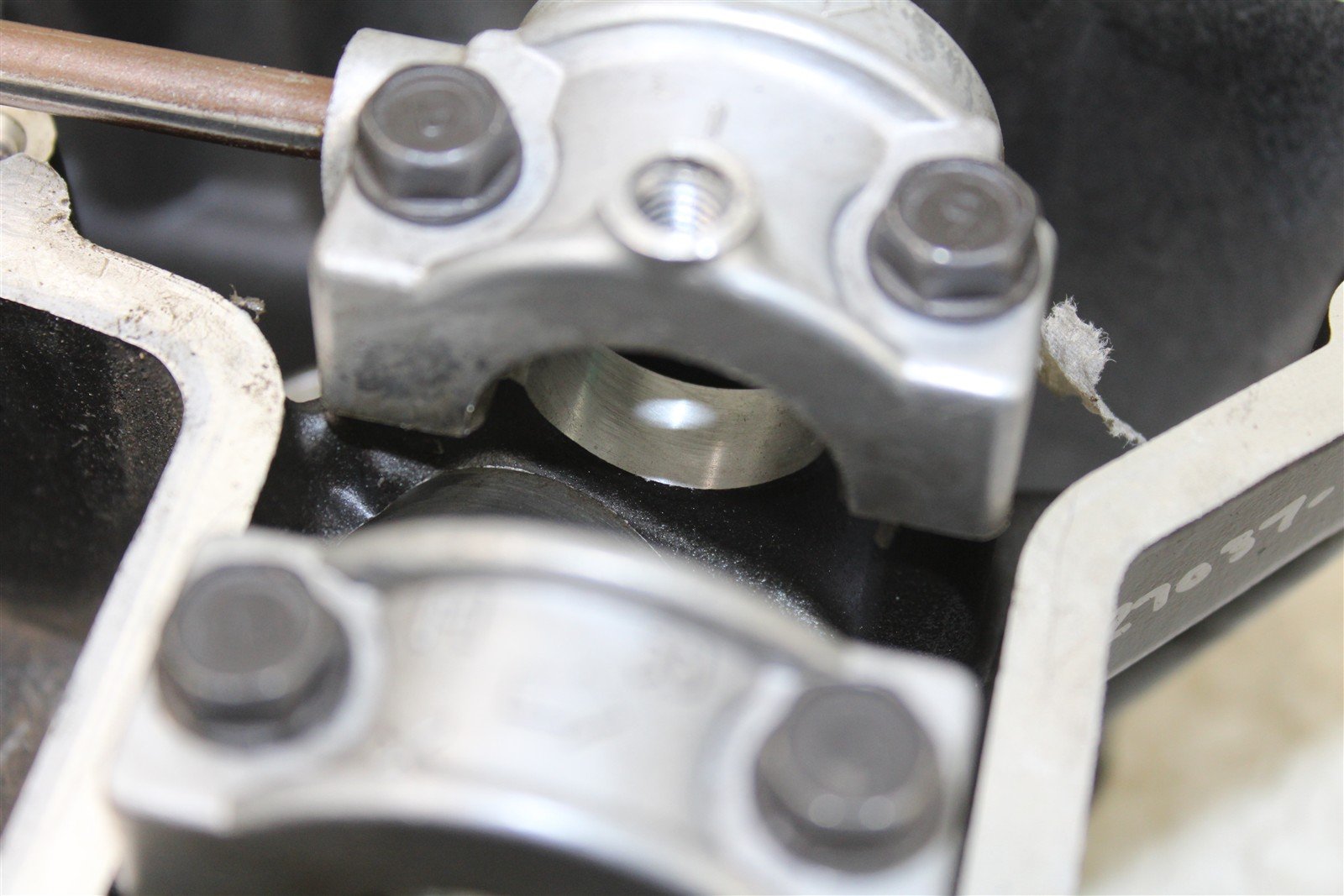 1995 Kawasaki KLR 650 Cylinder Head w/ Valve Cover 27037