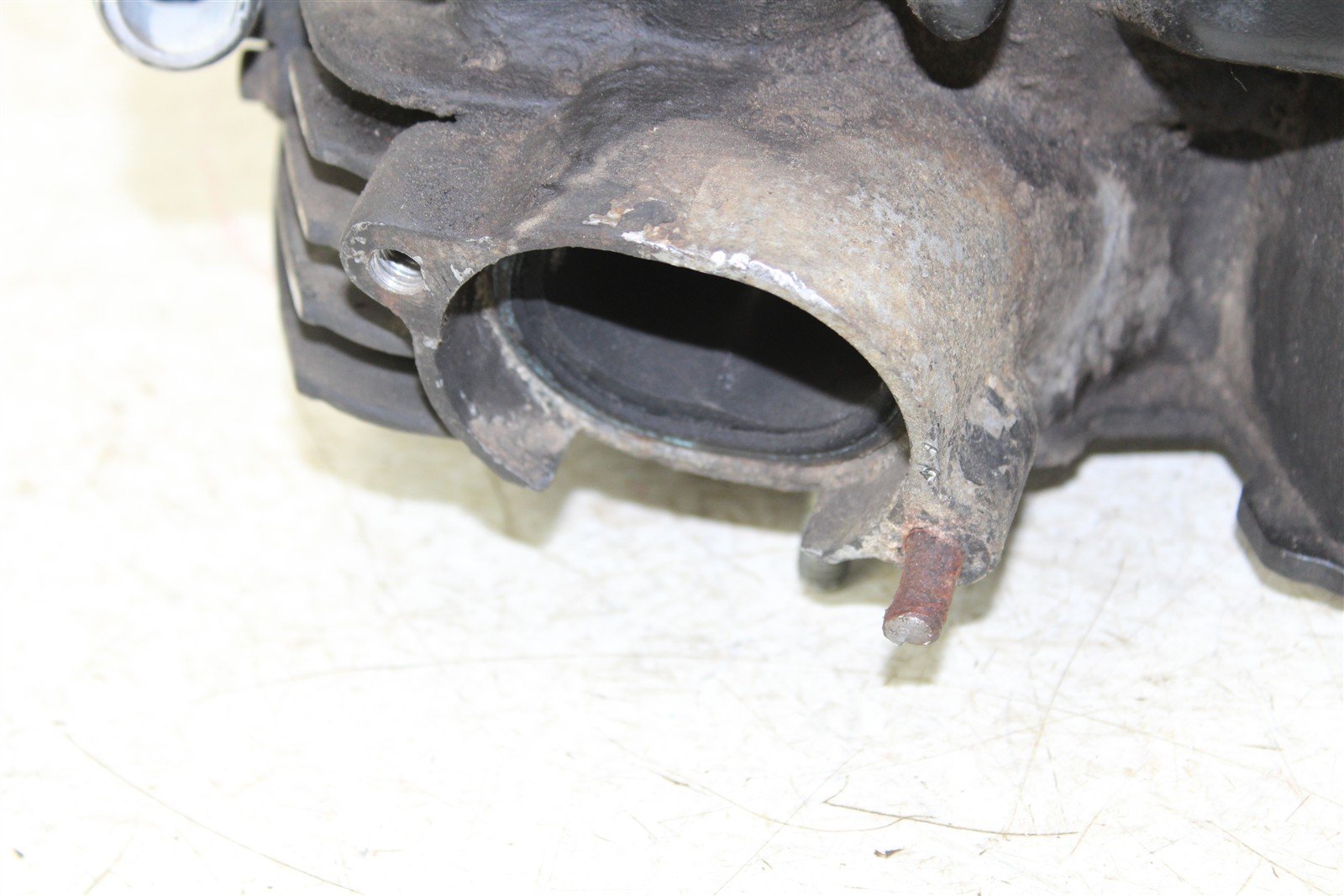 1995 Kawasaki KLR 650 Cylinder Head w/ Valve Cover 27037