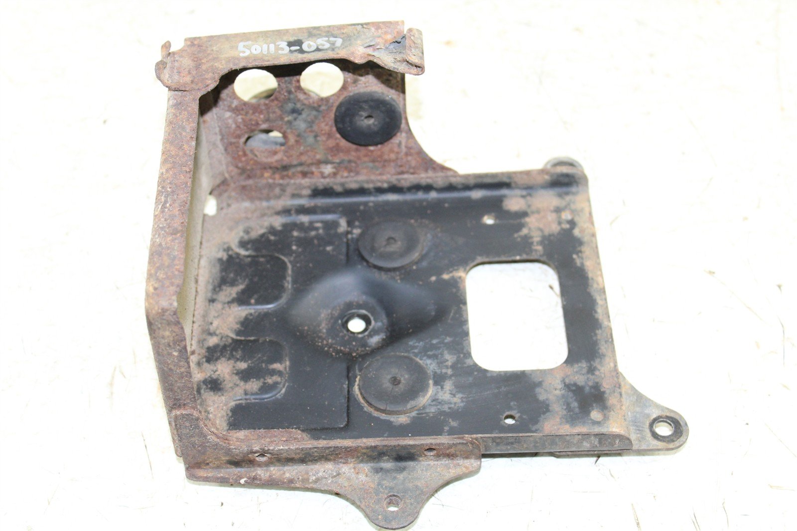 1993 Yamaha Kodiak 400 4x4 Battery Box Holder Mount Tray 50113