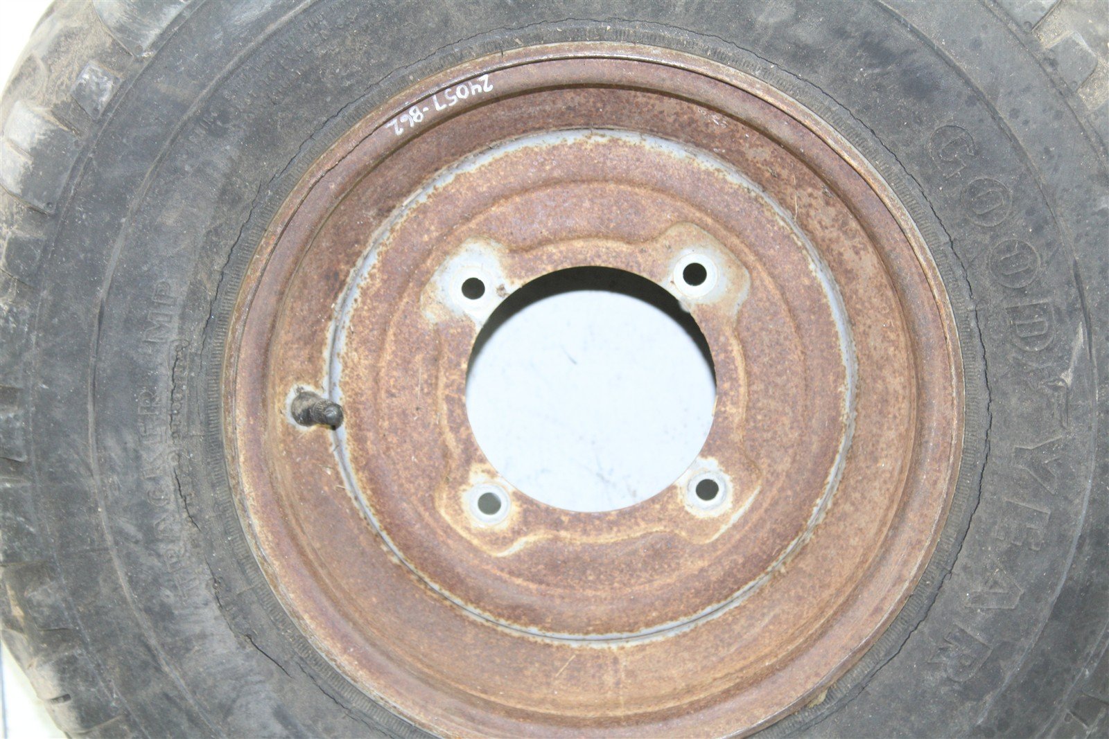 1999 Kawasaki Bayou 300 4x4 Front Wheel Set Rims 24057