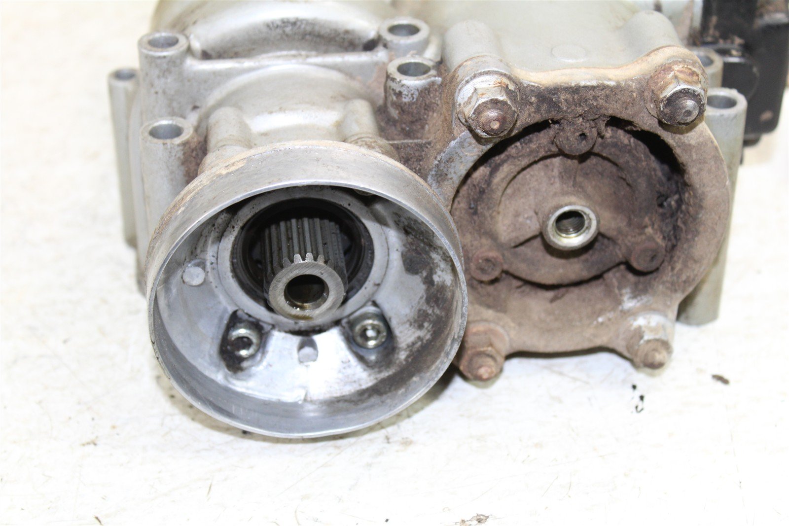 1999 Kawasaki Bayou 300 4x4 Rear Drive Shaft Output Bevel Gear 24057