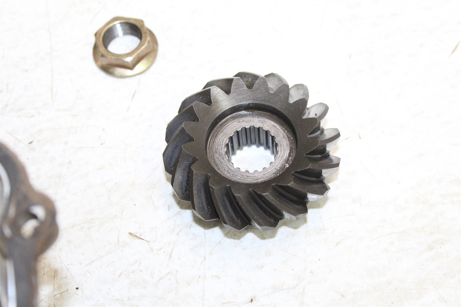 1999 Kawasaki Bayou 300 4x4 Rear Drive Shaft Output Bevel Gear 24057