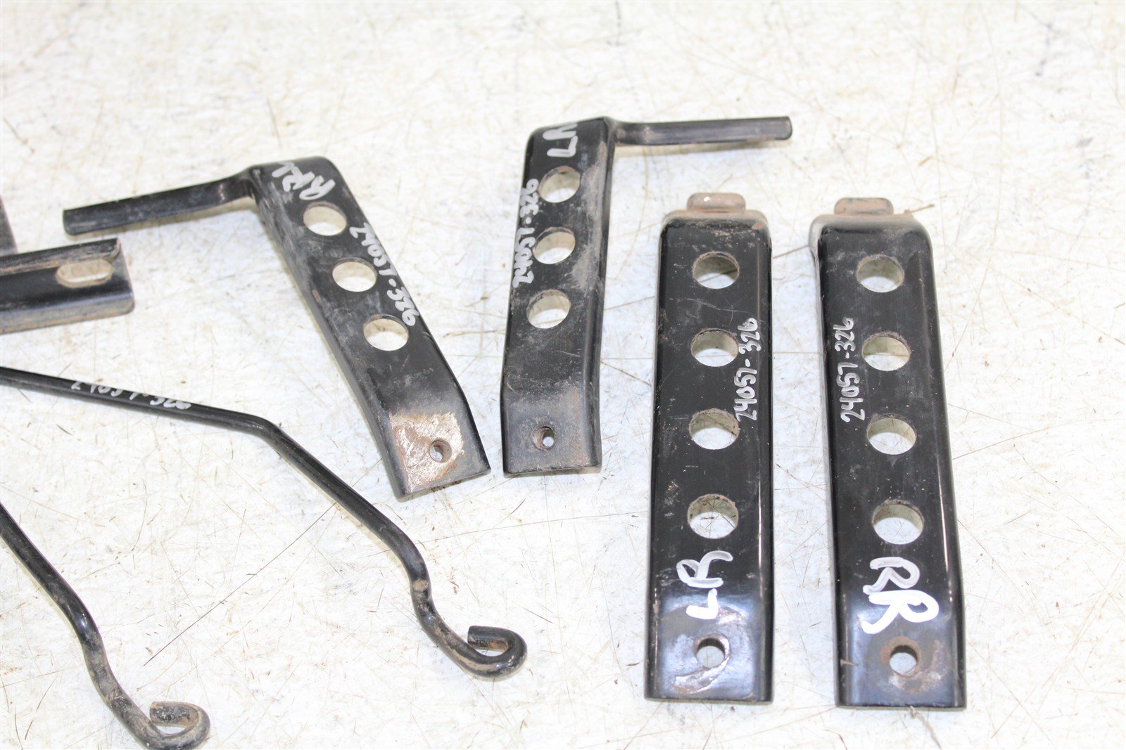 1999 Kawasaki Bayou 300 4x4 Fender Support Mounts Brackets 24057